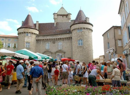 Aubenas street market